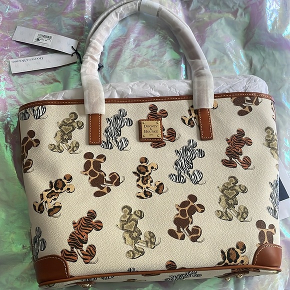 Dooney&Bourke Tote and wallet set - Picture 2 of 7